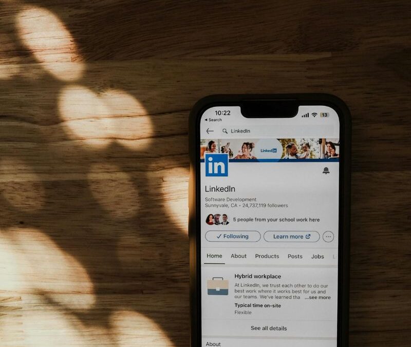 Don’t Make These 10 Mistakes On LinkedIn